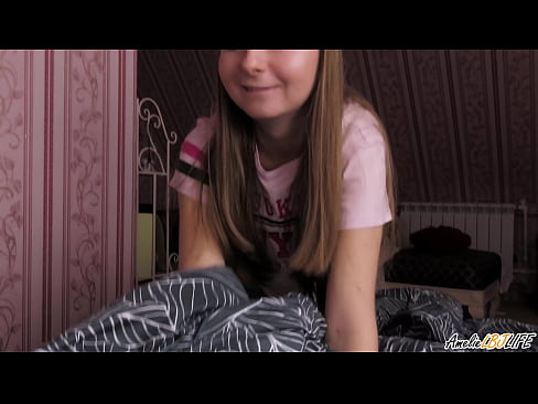 ❤️ Blonde Sucks her Best Friend Deeply και παίρνει σπέρμα στο στόμα της ❤️  στο el.myinvest.top